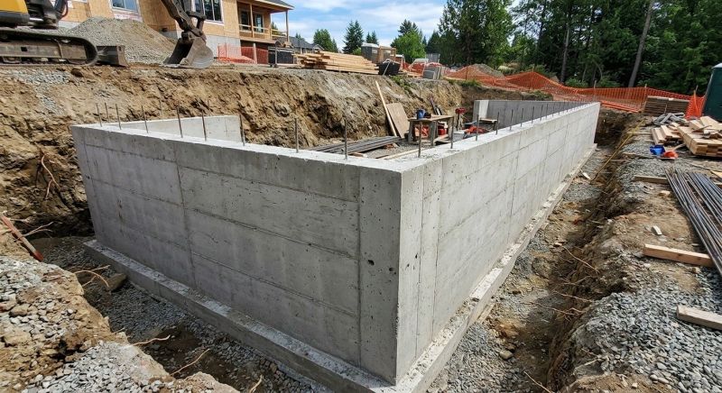 Foundation Wall Pouring in Dundee, FL
